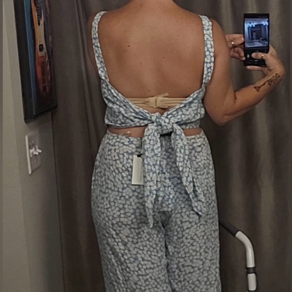 NWT Faithfull the Brand Light Blue Floral Jumpsuit L - Picture 9 of 10